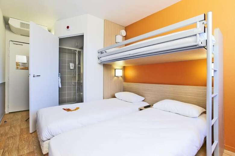 Hotel H�tel Premi�re Classe Caen Nord - M�morial