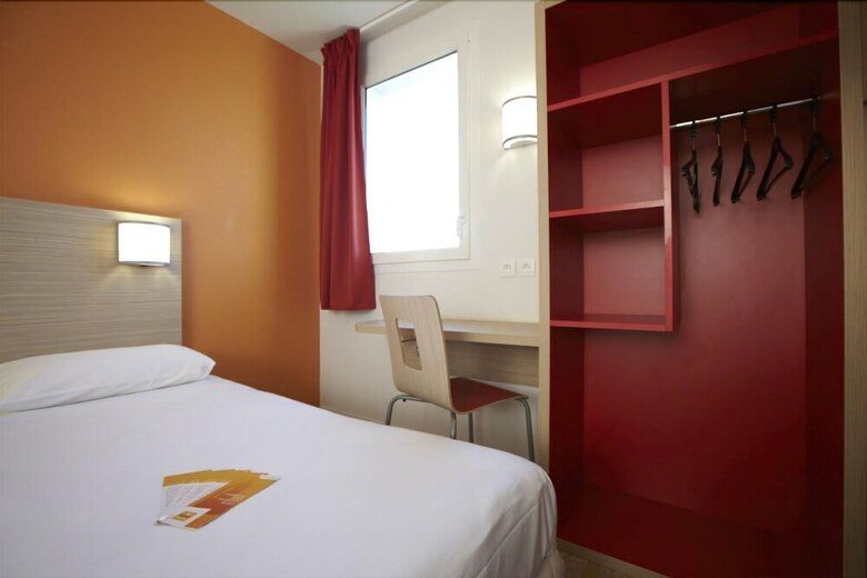 Hotel H�tel Premi�re Classe Caen Nord - M�morial