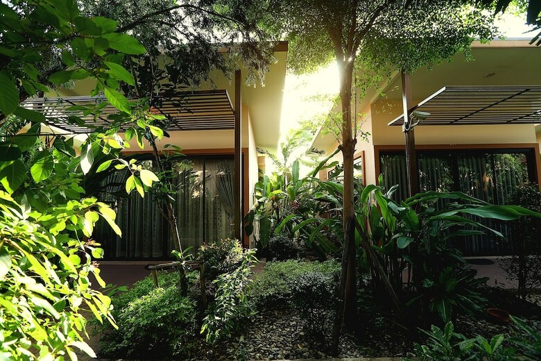 Hotel Ploykhumthong Boutique Resort