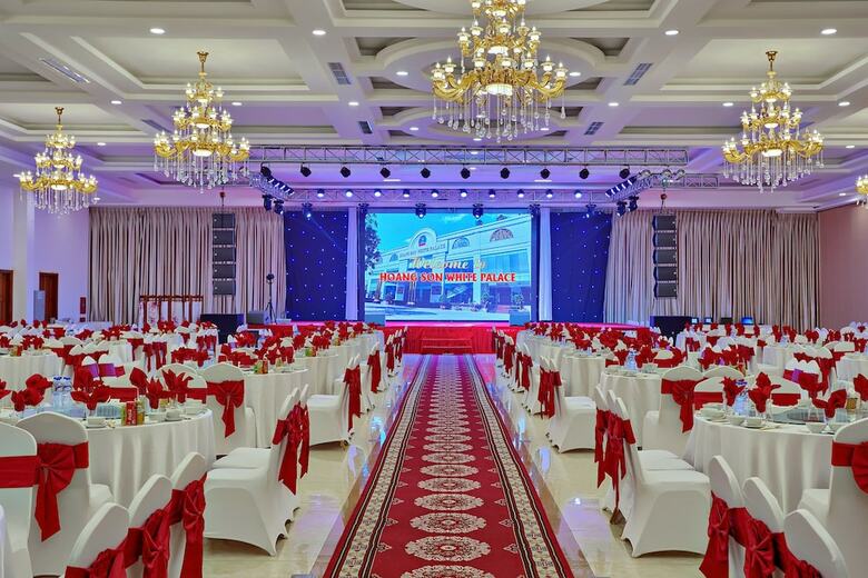 Hoang Son Peace Hotel