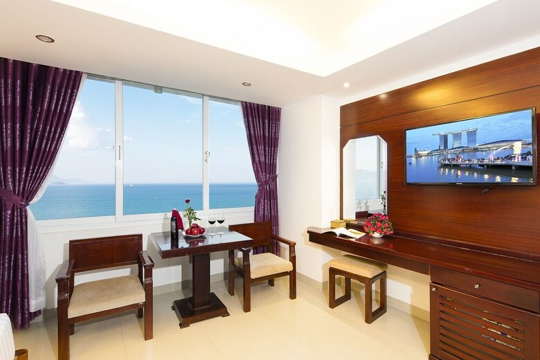 Majestic Nha Trang Hotel