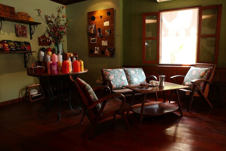 Bed & Breakfast Cafe De Laos