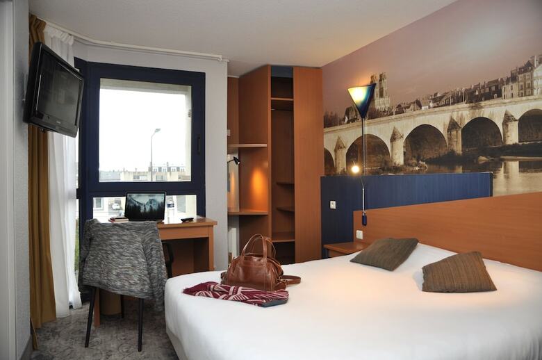 Hotel Ibis Tours Centre Giraudeau (Opening April 2020)