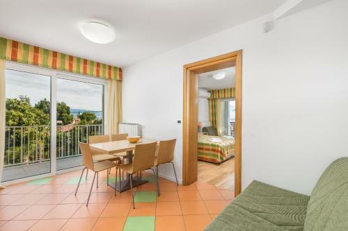 Apartments Rona Erea Icici