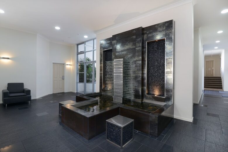 Macquarie Waters Boutique Apartment Hotel