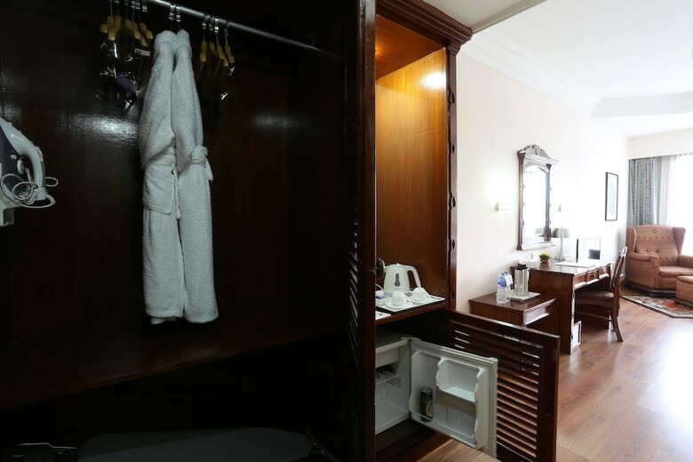 Hotel Pokhara Grande