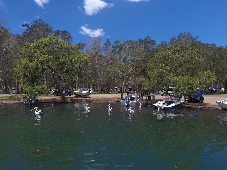 Lani's Holiday Island - Caravan Park
