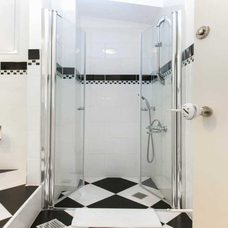 Aparthotel Chiconomy Suites