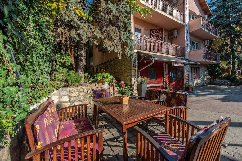 Korona Hotel Panzio