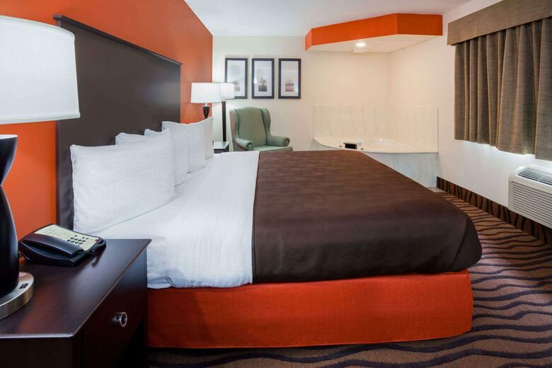 Hotel Americinn By Wyndham Mora