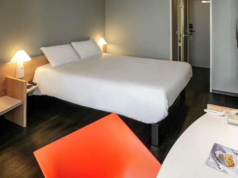 Hotel Ibis Granville Port de Plaisance