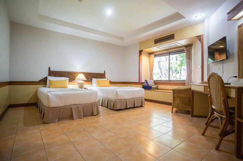 Hotel 100 Islands Resort & Spa