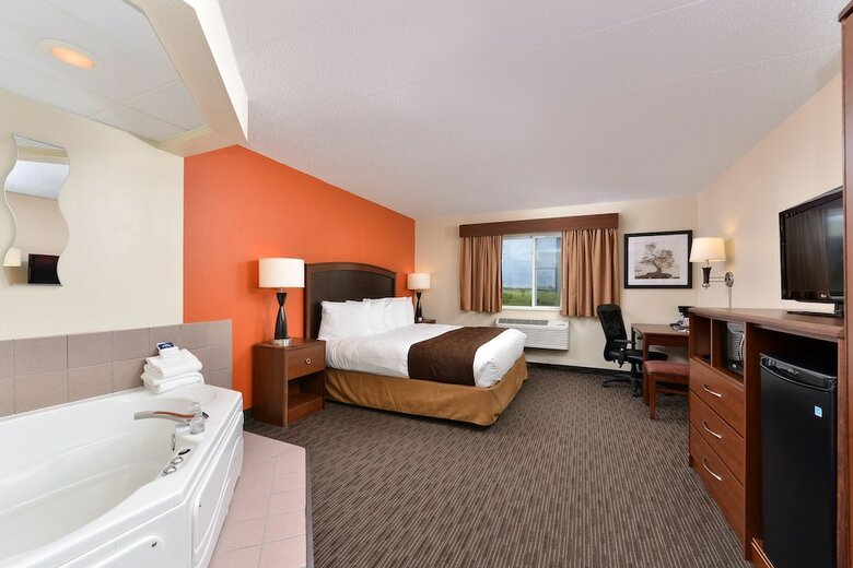 Hotel Americinn By Wyndham St. Cloud