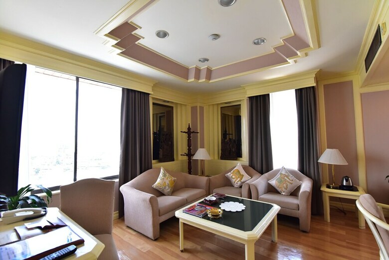 Hansa Jb Hotel