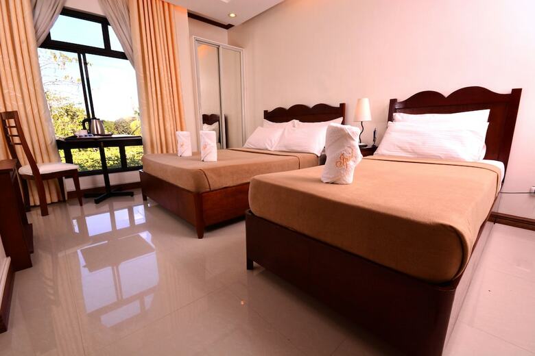 Hotel Ipil Suites Puerto Princesa