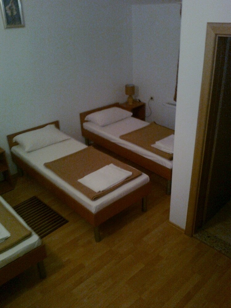 Bed & Breakfast Pansion Rajic