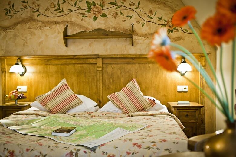 Hotel Helan Family & Garden