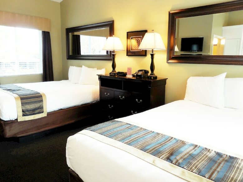 Motel Sea Breeze Inn And Cottages