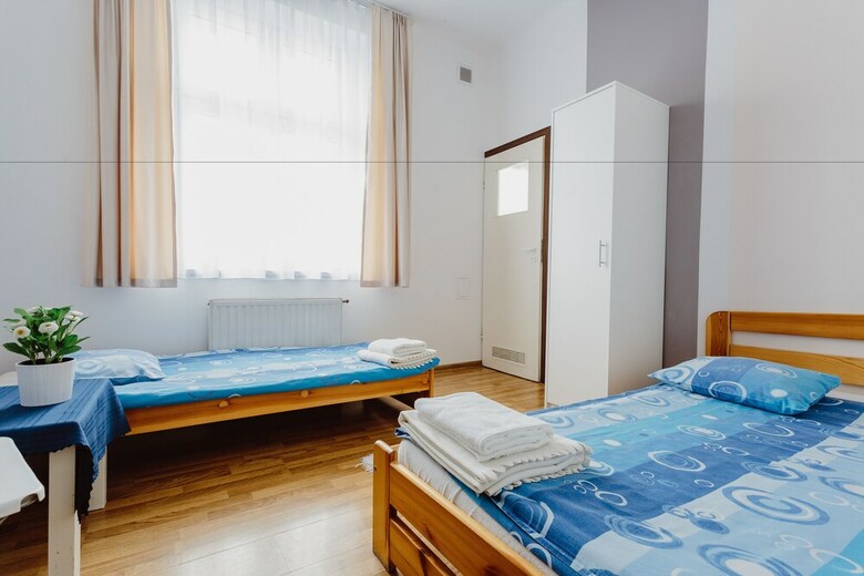 Hostal Tara Hostel