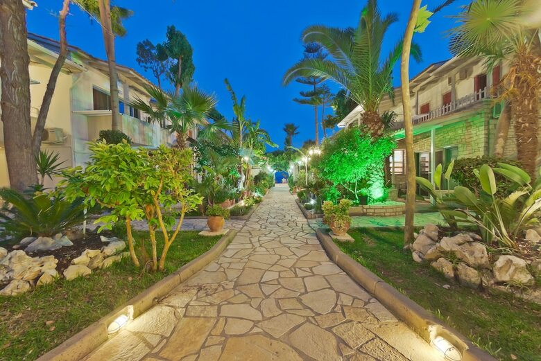Aparthotel Rouda Bay Hotel