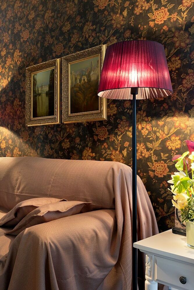Posada de Gaulle Boutique Hotel