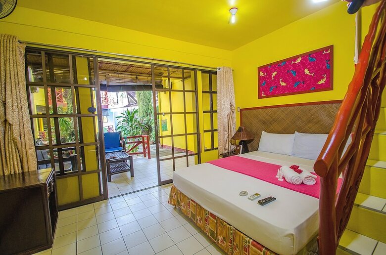 Hotel The Club Ten Beach Resort