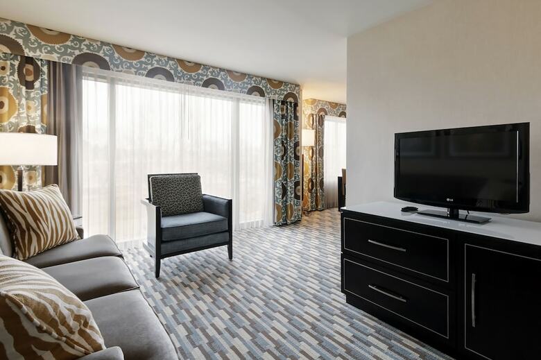 Holiday Inn Express Hotel & Suites Warwick-providence (Arpt)