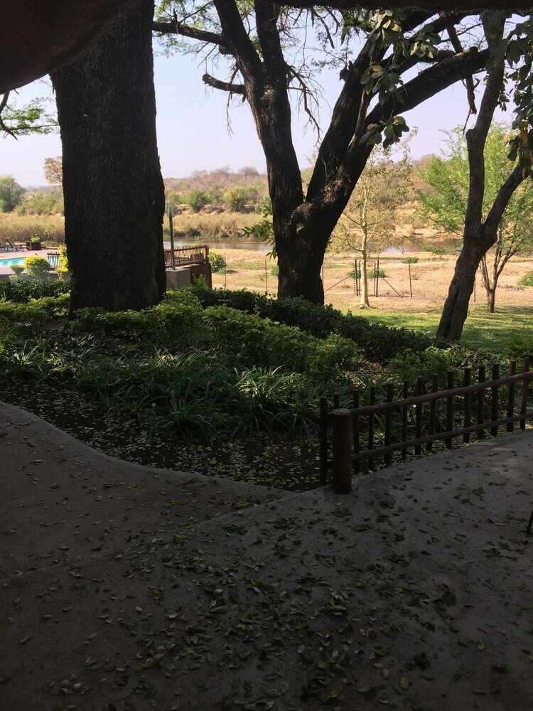 Posada Sabie River Bush Lodge