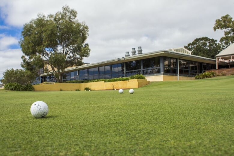 New Terry Hotel & Golf Resort
