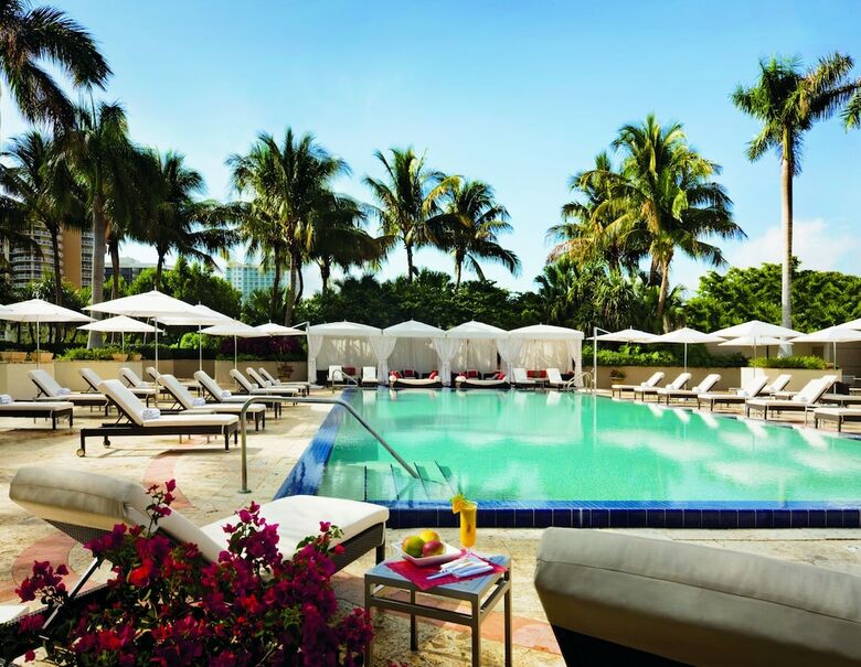 Apartamento The Ritz-carlton Coconut Grove, Miami