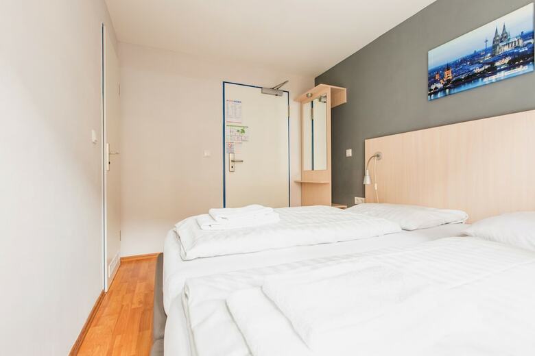 Hostal A&O K�ln Dom