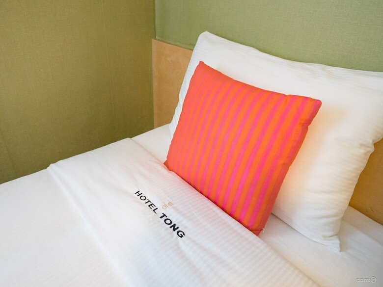 Hotel Travel Monster