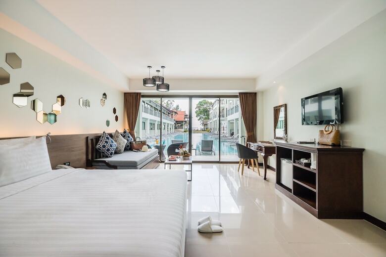Apartamento Hive Khaolak Beach Resort - Adults Only