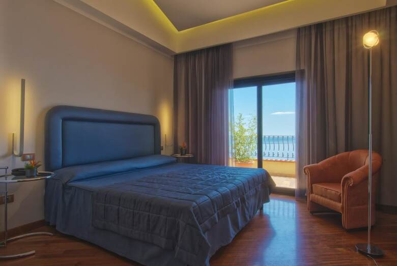 Baia Taormina Hotel