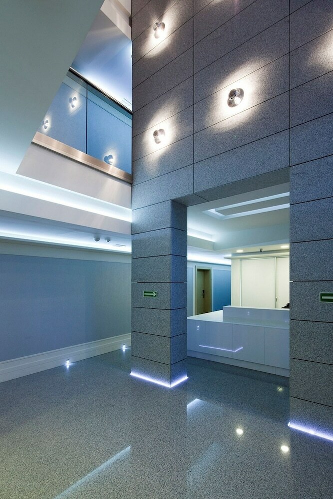 Longstay Aparthotel