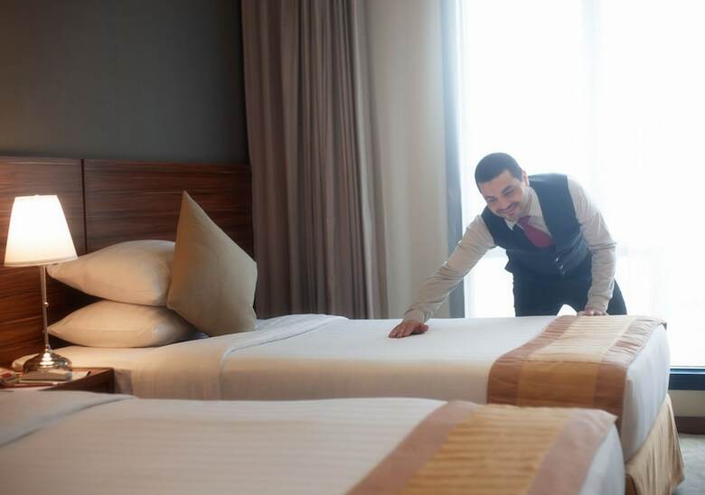 Hotel Al Safwah Royale Orchid