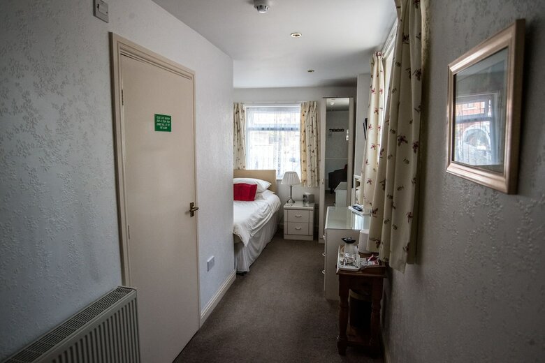 Hotel Holcombe Guest House