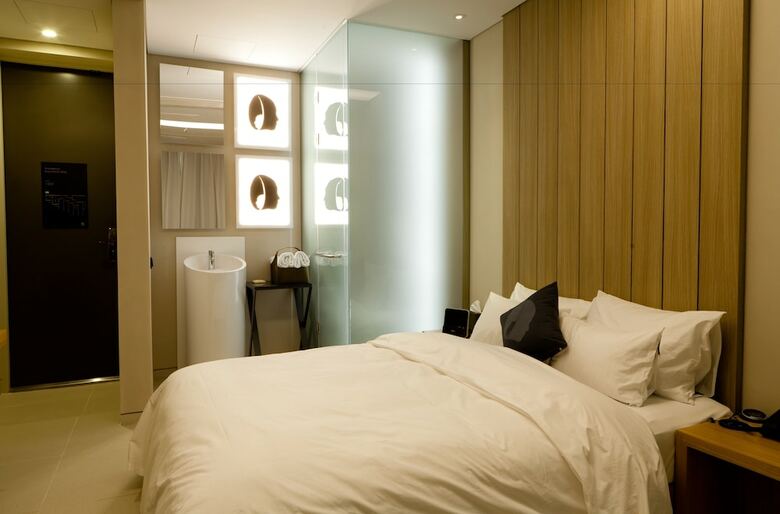 Hotel The Designers Hongdae
