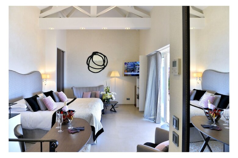 Hotel La P�rouse Nice Baie Des Anges