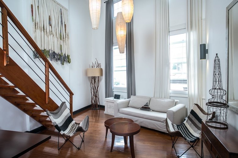 Aparthotel Casa Galos Hotel & Lofts