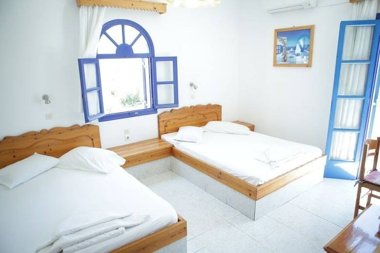 Hotel Perissa