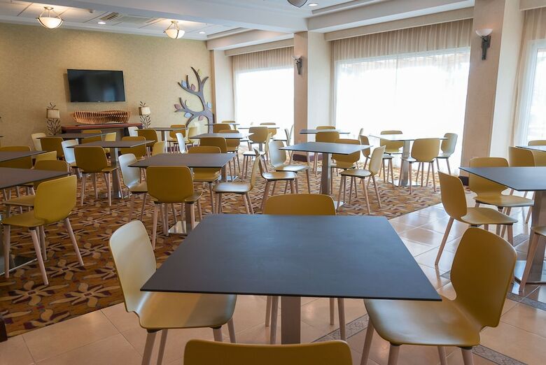 Holiday Inn Express Hotel & Suites Cuernavaca