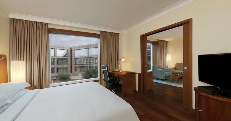 Hotel Hilton Bangalore Embassy Golflinks