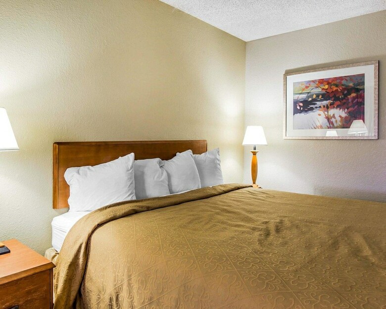 Hotel Quality Inn At The Mall - Valdosta