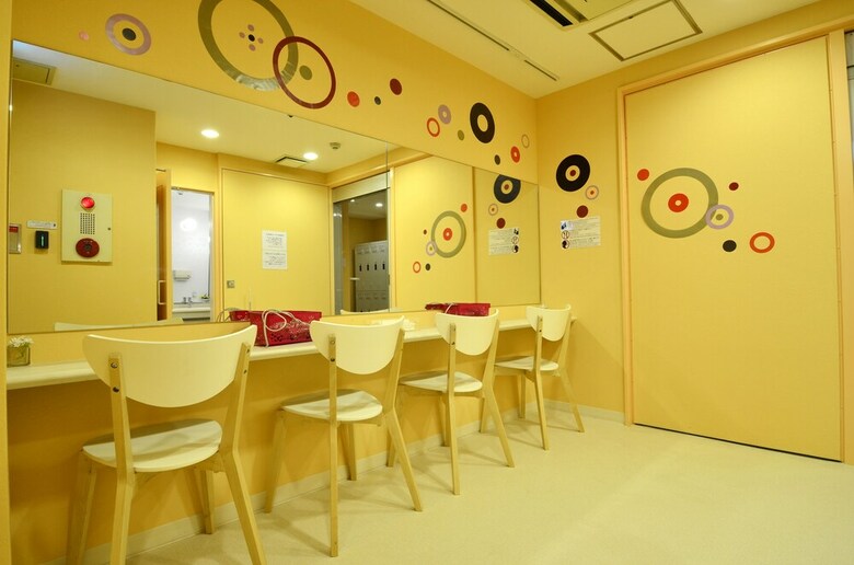 Capsule Hotel B&s Eco-cube Shinsaibashi