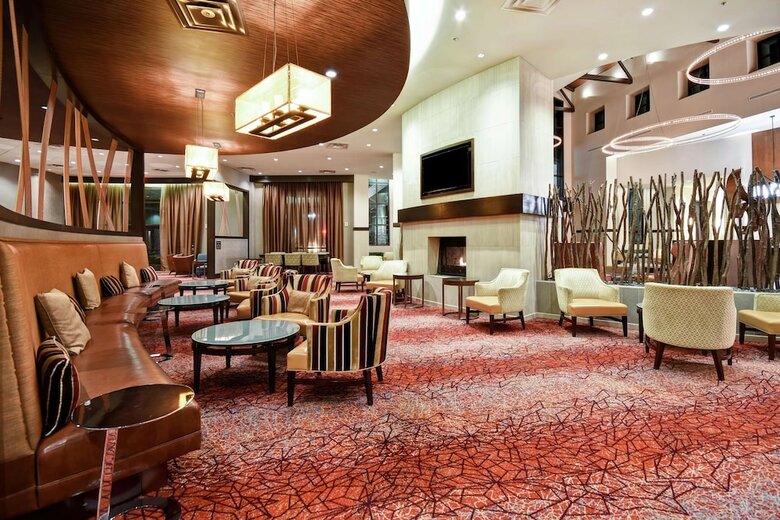 Hotel Embassy Suites Springfield