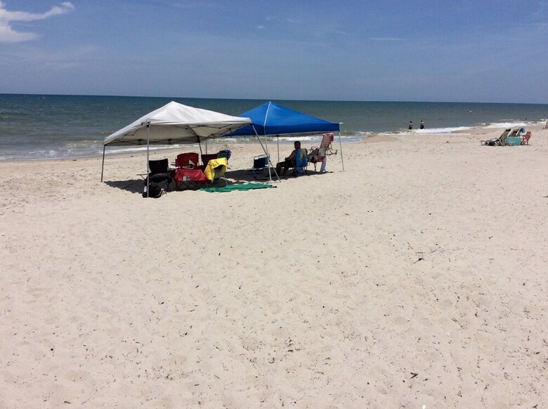 Las Olas Beach Club