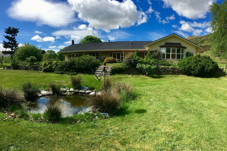 Bed & Breakfast Castle Hill Lodge