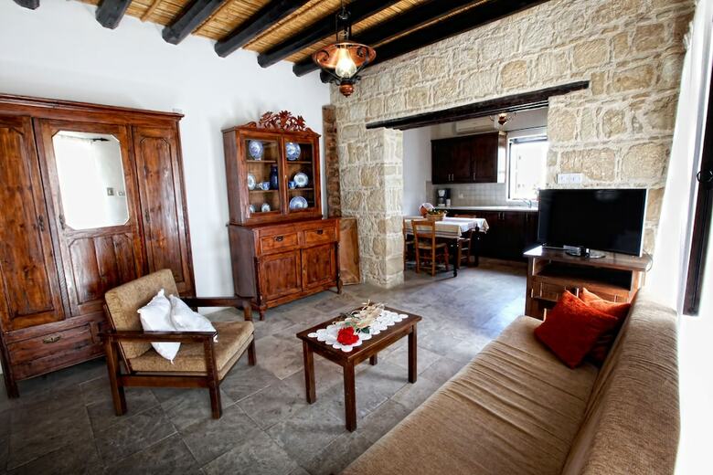 Apartamentos Leonidas Village Houses