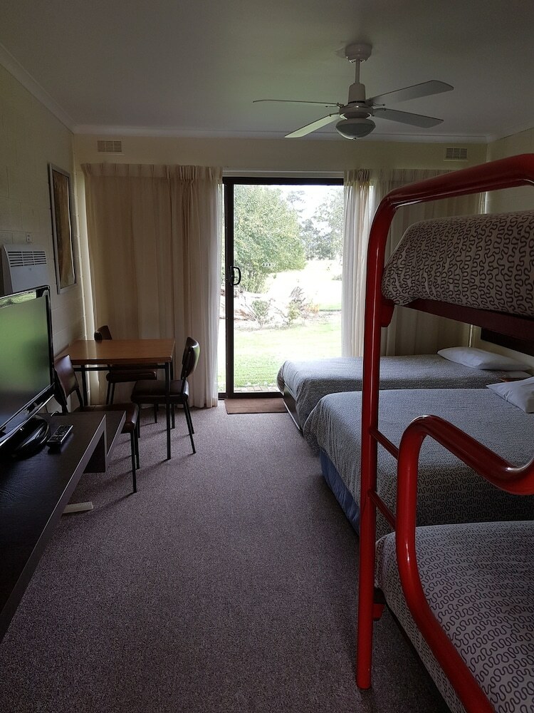 Toora Lodge Motel